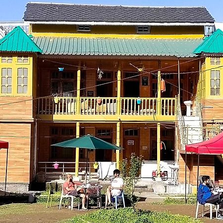 Kasol Wooden Cottage Екстериор снимка