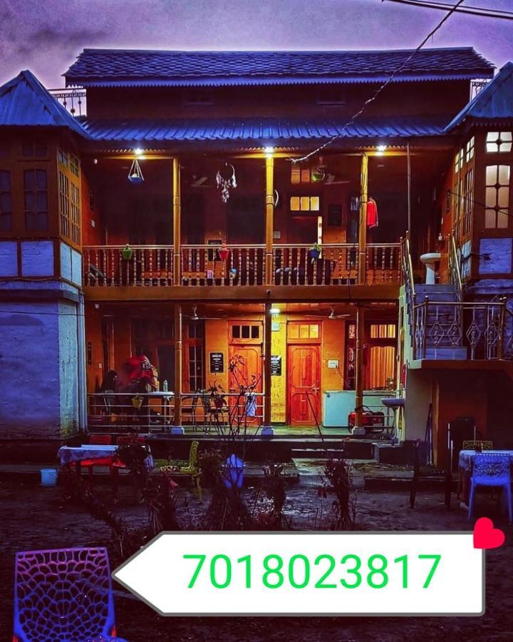 Kasol Wooden Cottage Екстериор снимка