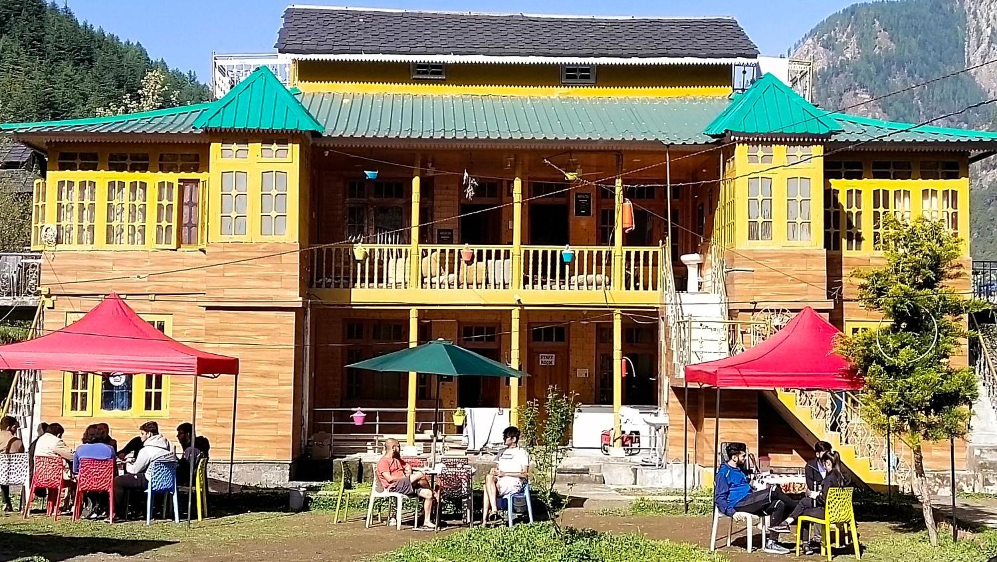 Kasol Wooden Cottage Екстериор снимка