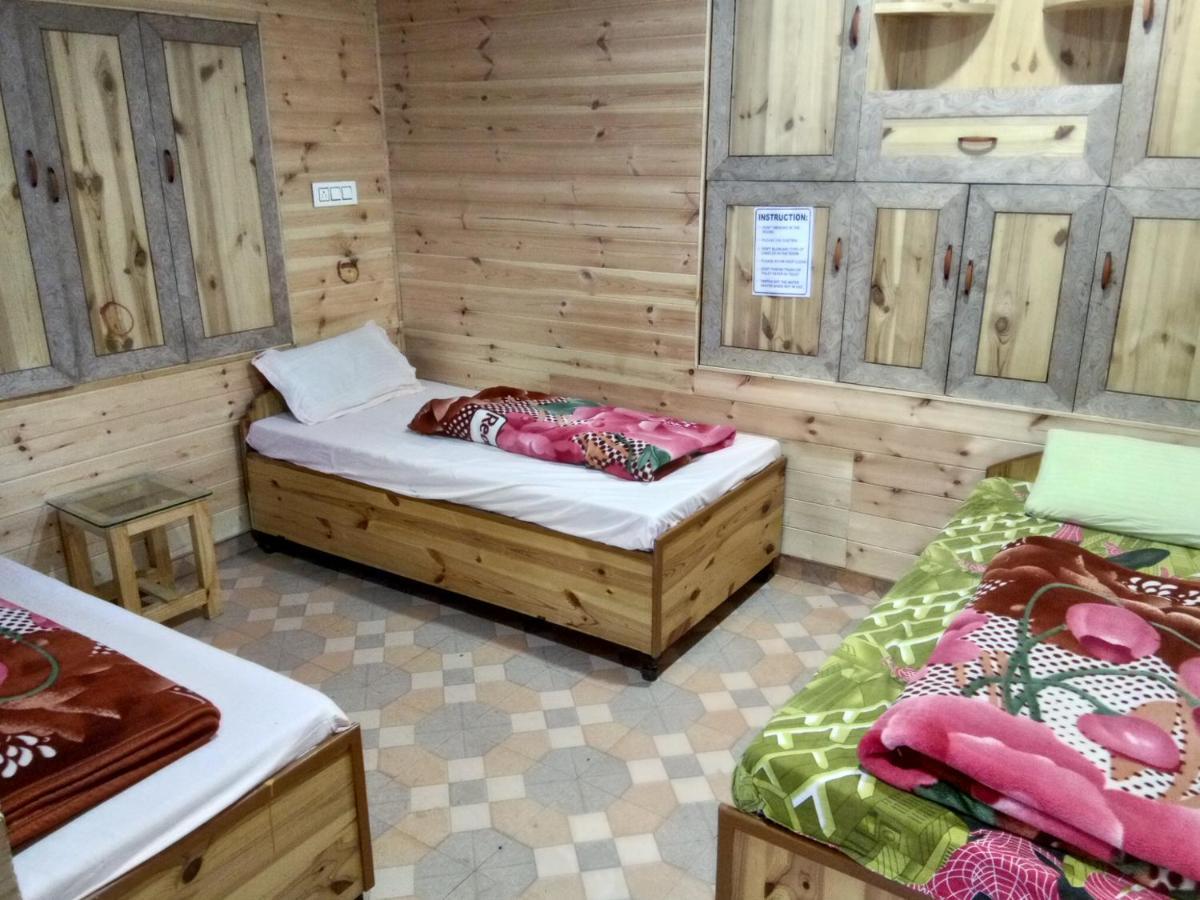 Kasol Wooden Cottage Екстериор снимка