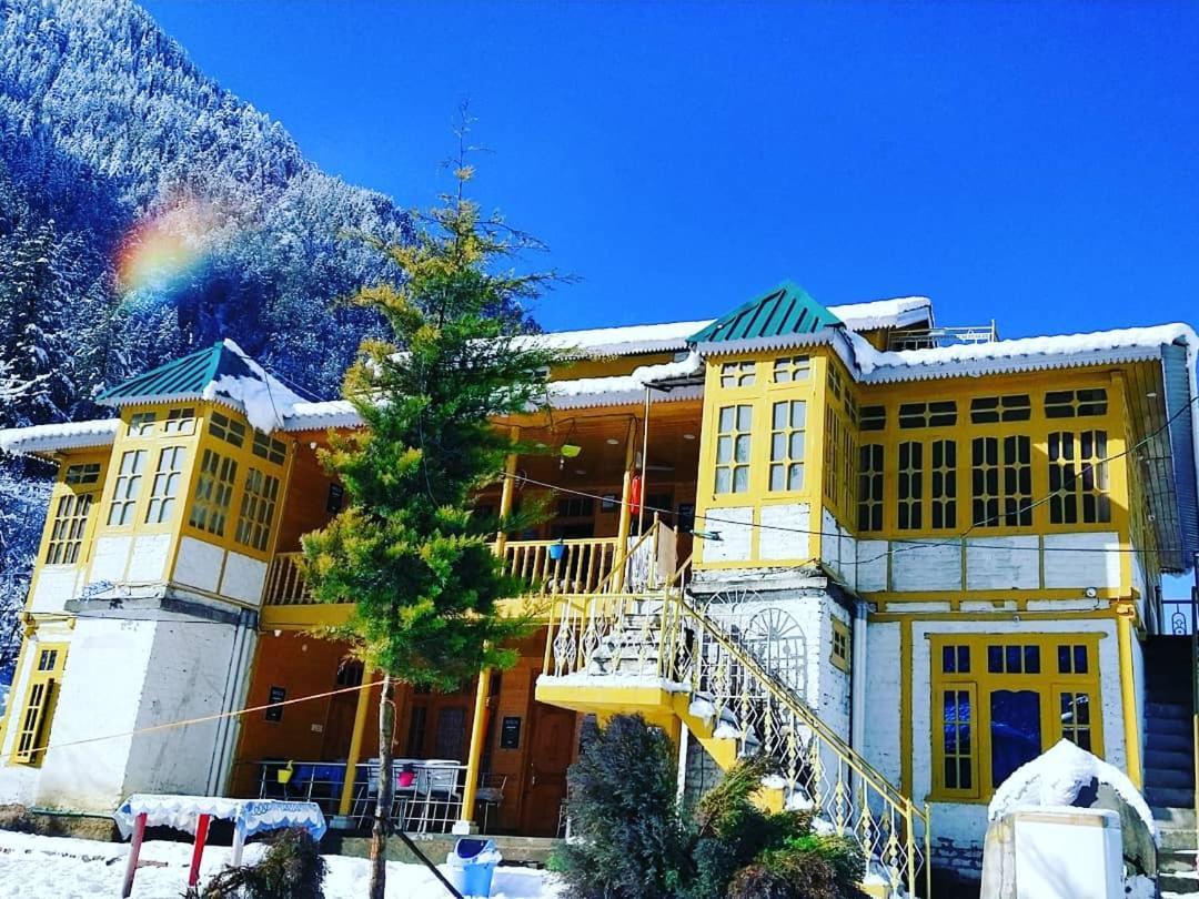 Kasol Wooden Cottage Екстериор снимка